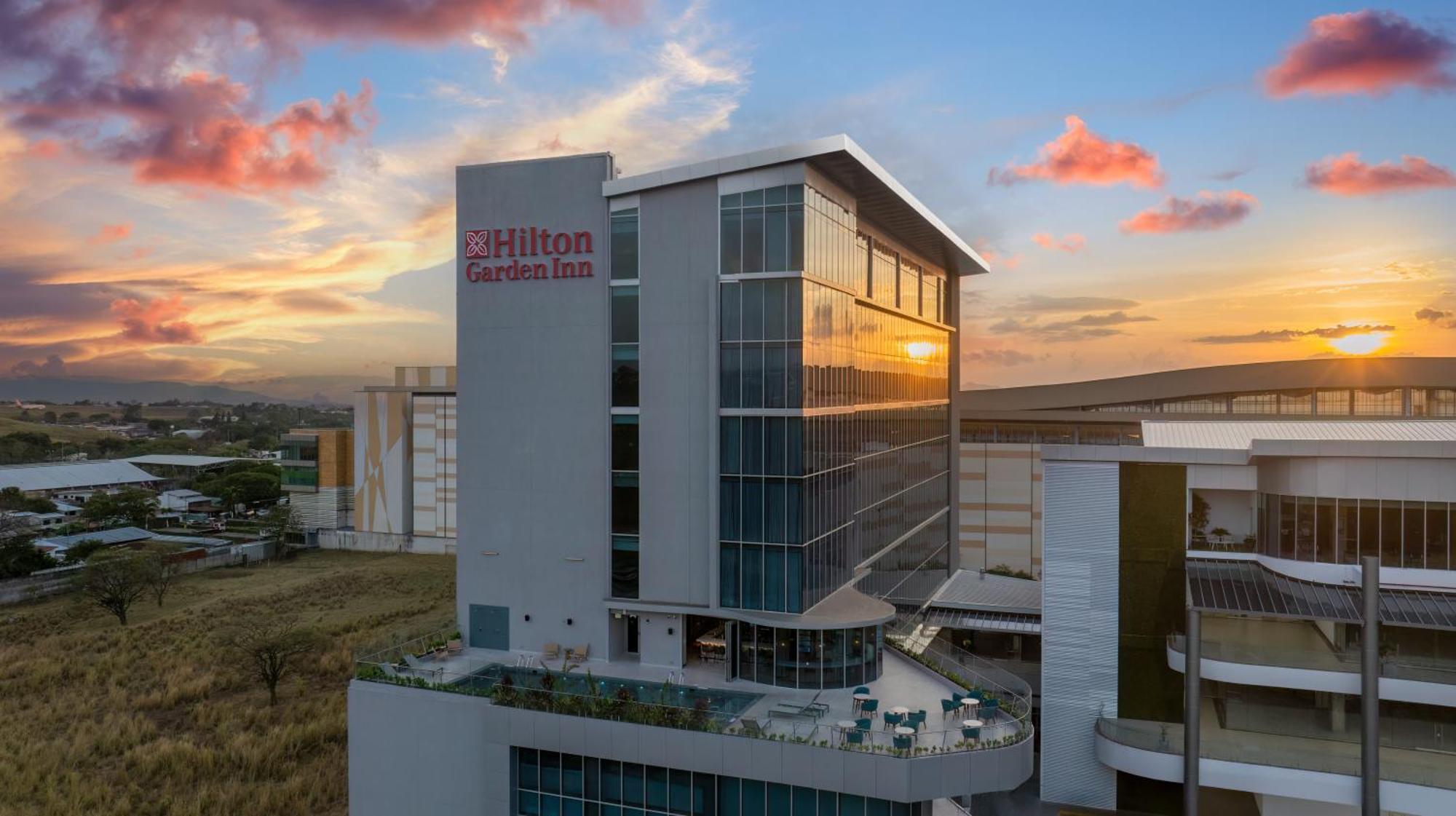Hilton Garden Inn San Jose Airport City Mall 阿拉胡埃拉 外观 照片